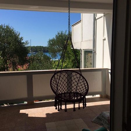 Apartman I Sobe Marijana Rab Town Buitenkant foto